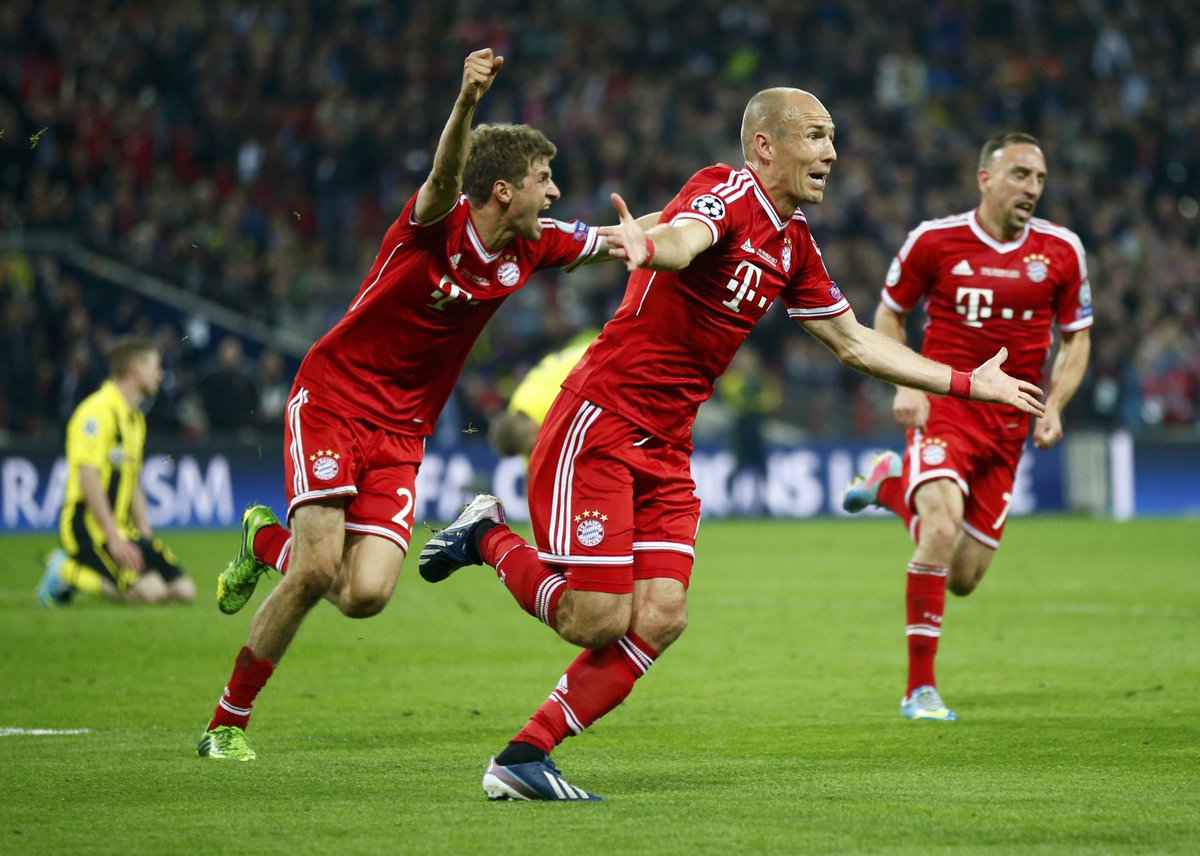 Squawka Football On This Day In 13 Bayern Munich Beat Dortmund 2 1 In The Champions League Final Arjen Robben With A Late Goal
