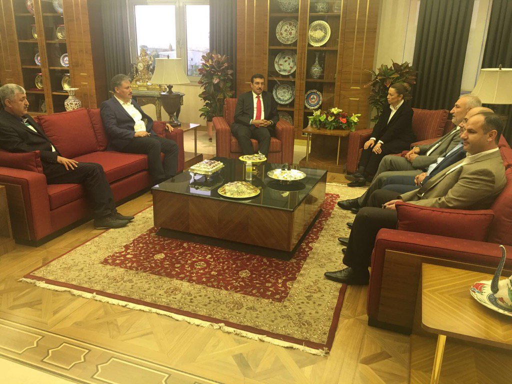 Hakan_Kahtali's tweet photo. Gnl.Bşk.Yrd. @oznurcalik ile 65. Hükümet'te görev alan Sn. @bulenttufenkci kardeşimize hayırlı olsun ziyaretindeyiz. https://t.co/ccFwZKXyD6