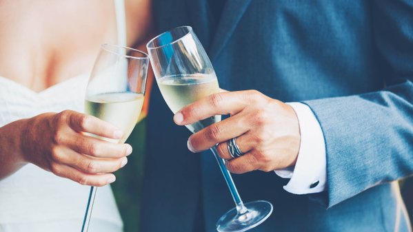 shopkingfisher's tweet photo. #Groom to be? Let @ThePerfumeShop's #PerfumeGurus guide you through choosing the perfect wedding fragrance https://t.co/6x7ZtZ2jQf