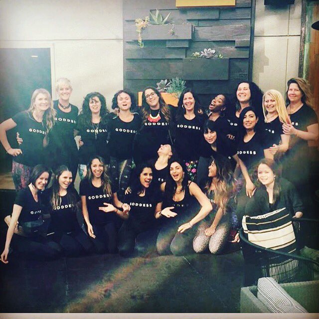 MsNicoletteRule's tweet photo. Still digesting all of the powerful insights & info from My first #VenusCode #UrbanKamaSutra weekend training😌 https://t.co/pVgsxbVEGI
