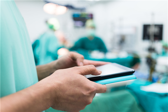 Sprinxle's tweet photo. People are living longer. Can the #IoT help the healthcare industry? https://t.co/EwUIv6nQaj https://t.co/RnP4KZPdqq