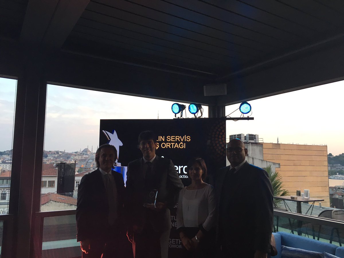 NBArcan's tweet photo. @SASTurkey yilin en iyi servis is ortagi ödülü @LinkTera. #SASPartnerDay https://t.co/gvjOQ1bPPk