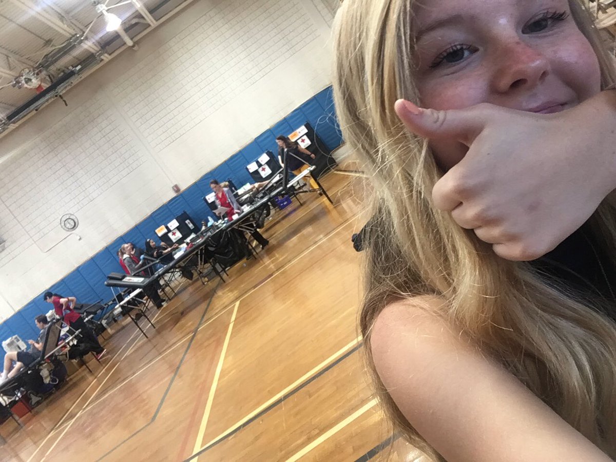 SHSGolfGirls's tweet photo. Come donate blood in the Aux gym today until 1!
Or come visit carley because she's very bored
(You get out of 3rd) https://t.co/FzdDjhX1cK