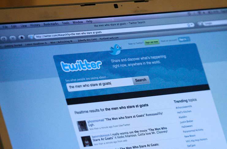 FinalReport1's tweet photo. Hackers link over 2,500 Twitter accounts to sex websites: Report https://t.co/UflKJObtVL https://t.co/wF7LgtWhZ7