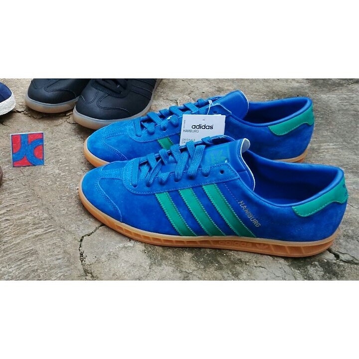 harga adidas hamburg