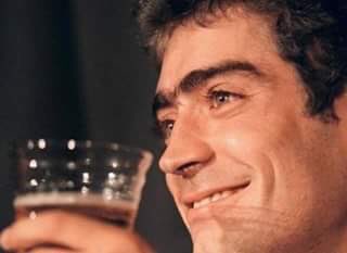 Mundo_Tropical's tweet photo. [CUMPLEAÑOS EL MAXIMO IDOLO]
Despues de 16 años de su fallecimiento hoy cumpliria 43 años el amado Potro Rodrigo... https://t.co/2zY3gi2g4R