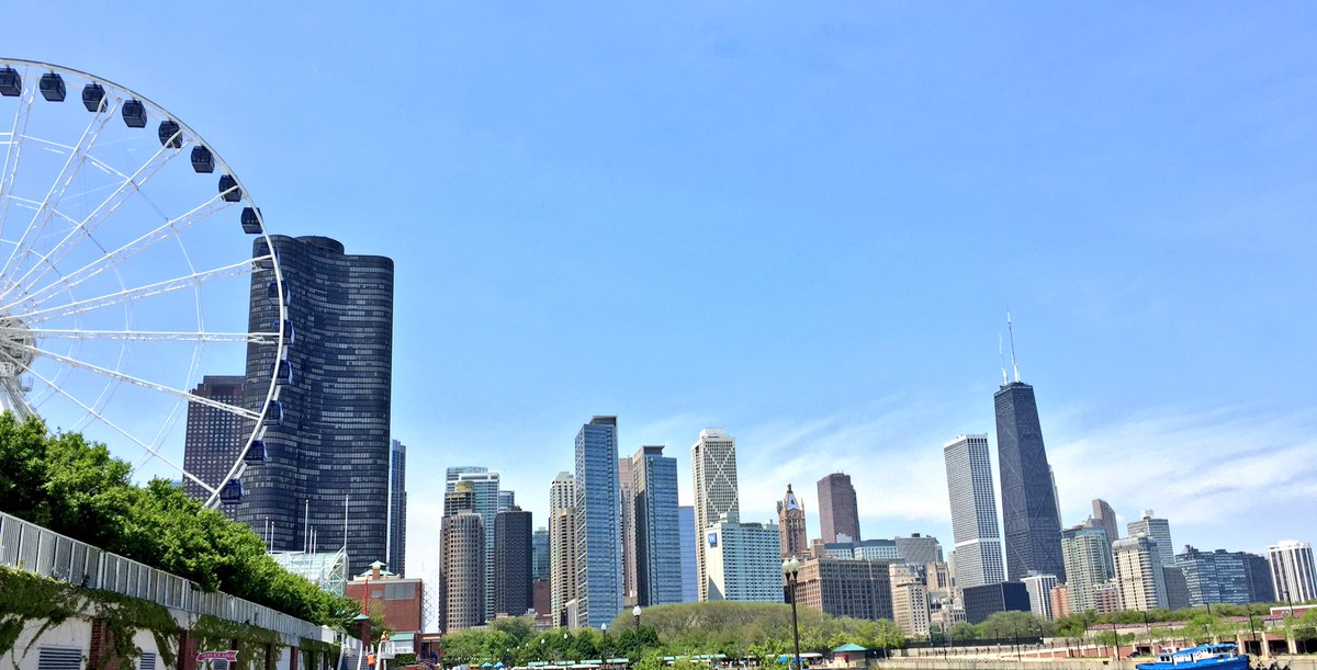 aaaglasstint's tweet photo. .@NavyPier Great day to tint Windows at the pier!  #aaaglasstint #navypier #chicago https://t.co/6Rfd3uyCcX