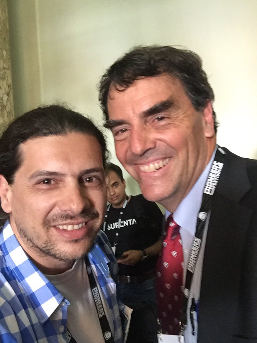 bit2me's tweet photo. Nice pic! Talking with @TimDraper about #Bitcoin in #Pioneers16 #blockchain #fintech https://t.co/kqnbhmXOrE