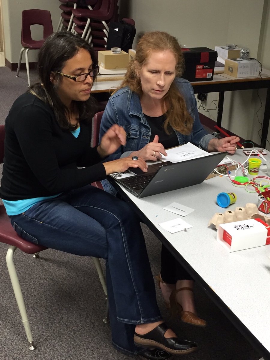 jillemacd's tweet image. Innovation and Exploration with @makeymakey . @AVRSB grade 4/5 teachers learning about #streamlinedcurriculum.