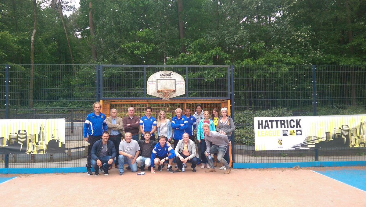 Vandaag met Vitesse gesport met hele lieve kinderen bij speciaal onderwijs Lichtenbeek #Vitesse #betrokken