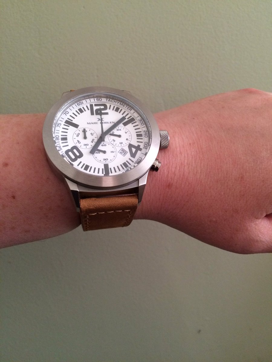 EdelJohnston's tweet photo. @MarcCoblenIRE new strap new bezel = different new watch - ❤️ it.. Thank you both @tara_tazlynch 💞💞 https://t.co/g1AuldpNbU