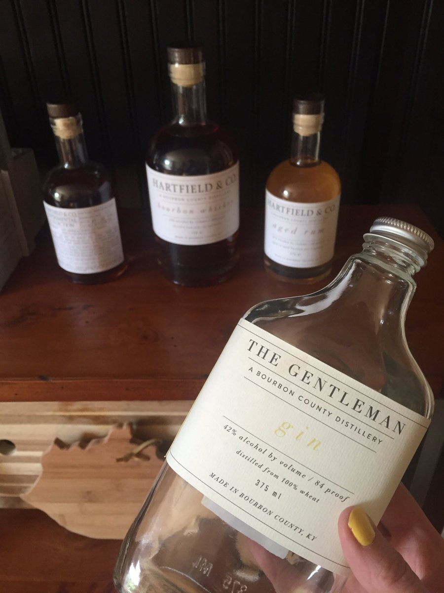 RackhouseEvents's tweet photo. Hey @hartfieldandco you WILL NOT believe this!! Only a photo will do. #itsnotbourbonbutgin #hastobeworthsomething https://t.co/39W7XdsLPn