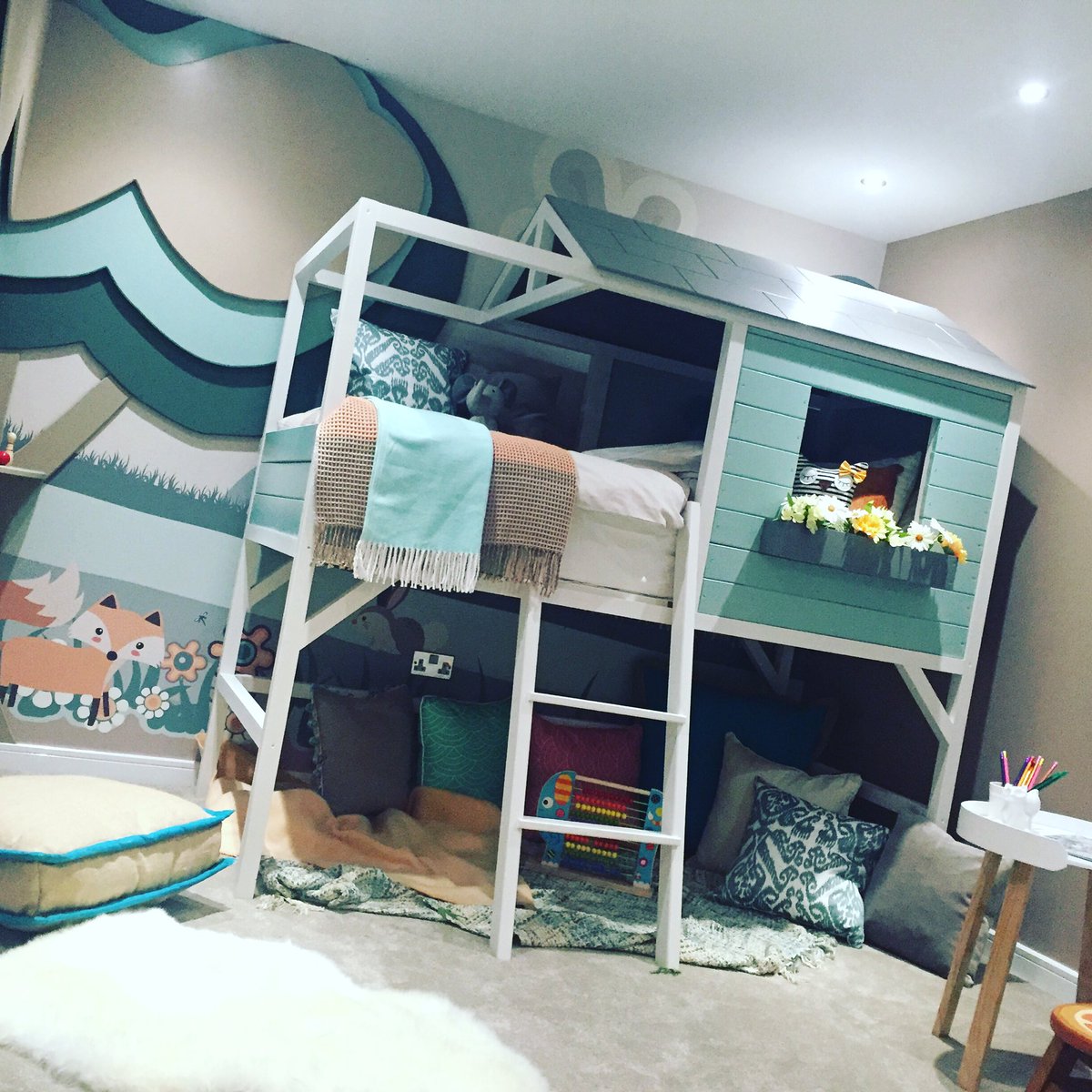 BespokenInt's tweet image. Our latest #kidsbedroom for Bellway Homes #northeast #interiordesign #decor #bedroom #wallpaper