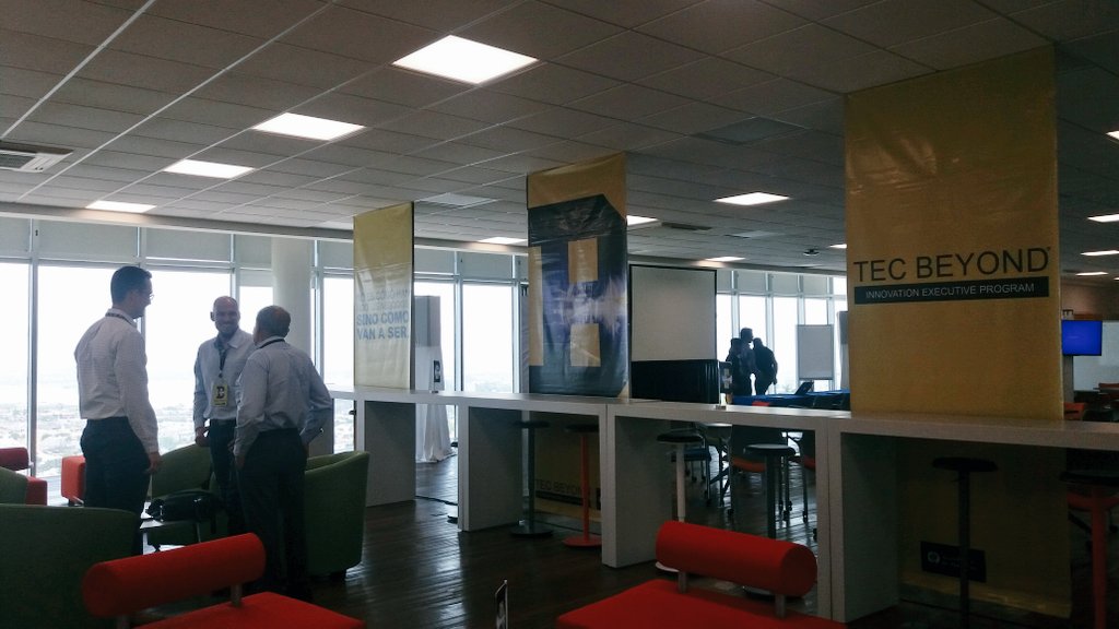 TECcampusLEO's tweet image. Estamos por iniciar la última sesión de #TecBeyond