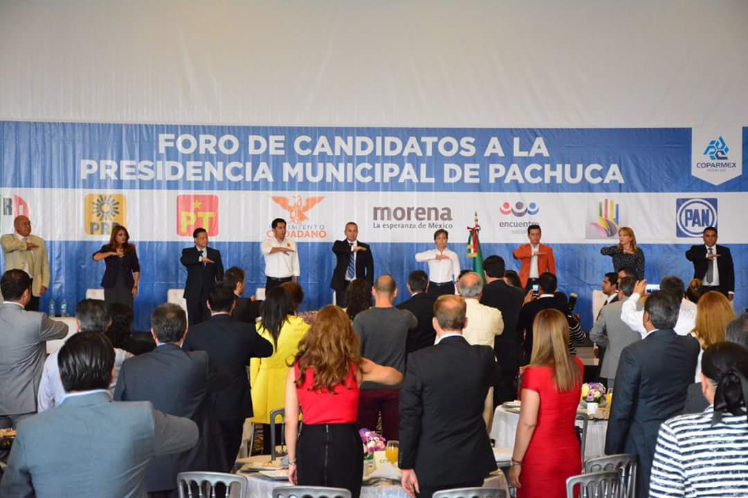 RamonV_Diez's tweet photo. Fue un gusto acompañar a mi amiga @mirnahermo al #ForoDePropuestas organizado por @CoparmexHgo. #MirnaVuelveAGanar https://t.co/2mEUP7aOlN