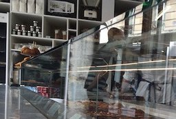 [Actu] Pâtisserie-Boulangerie #Liberté #Paris. Expérience en immersion par <a href="/stephanekeulian/">Stephane Keulian</a> bit.ly/1TUF8D5