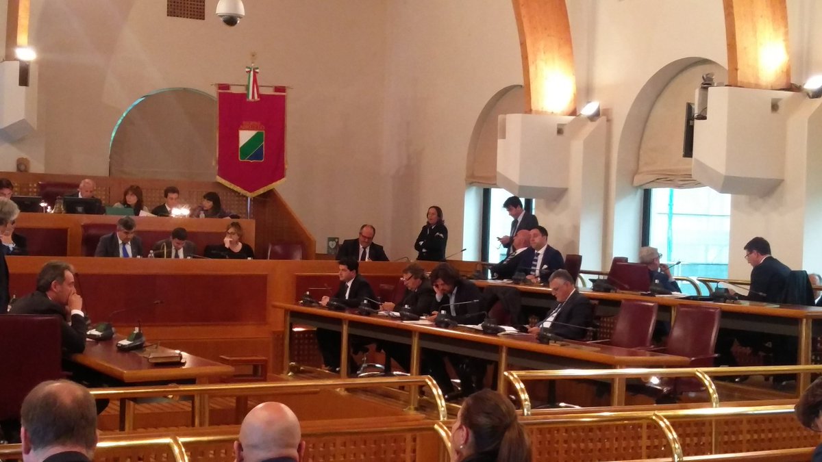 DalessandroCam's tweet image. Ben prima della nascita M5S HO RINUNCIATO al VITALIZIO non andrò in pensione con i soldi dei contribuenti abruzzesi.