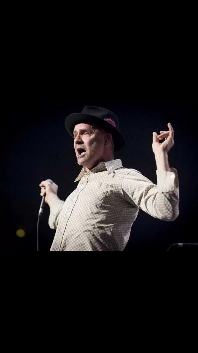 shanniebanani's tweet image. Sad news today 😥 #canadianlegends #TragicallyHip #GordonDownie #PrayersForGord #WheatKings