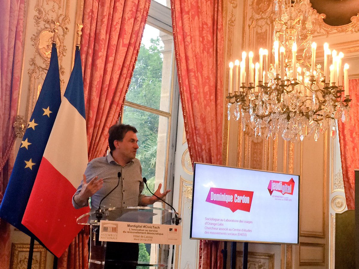 D_ChauvinBZH's tweet photo. "Internet a créé un déplacement du centre de gravité de la démocratie" @Karmacoma #mardigital #civictech https://t.co/59tcLs5vqG RT @jbbini