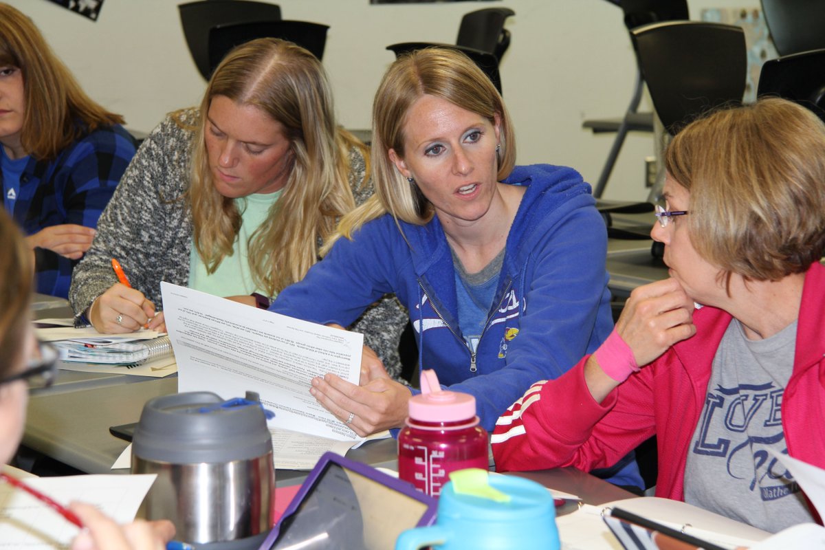 olatheschools's tweet photo. Schools studied data, worked on school improvement and professional development plans. #opsrunners #leadershipsummit https://t.co/RdqzrUy2Md