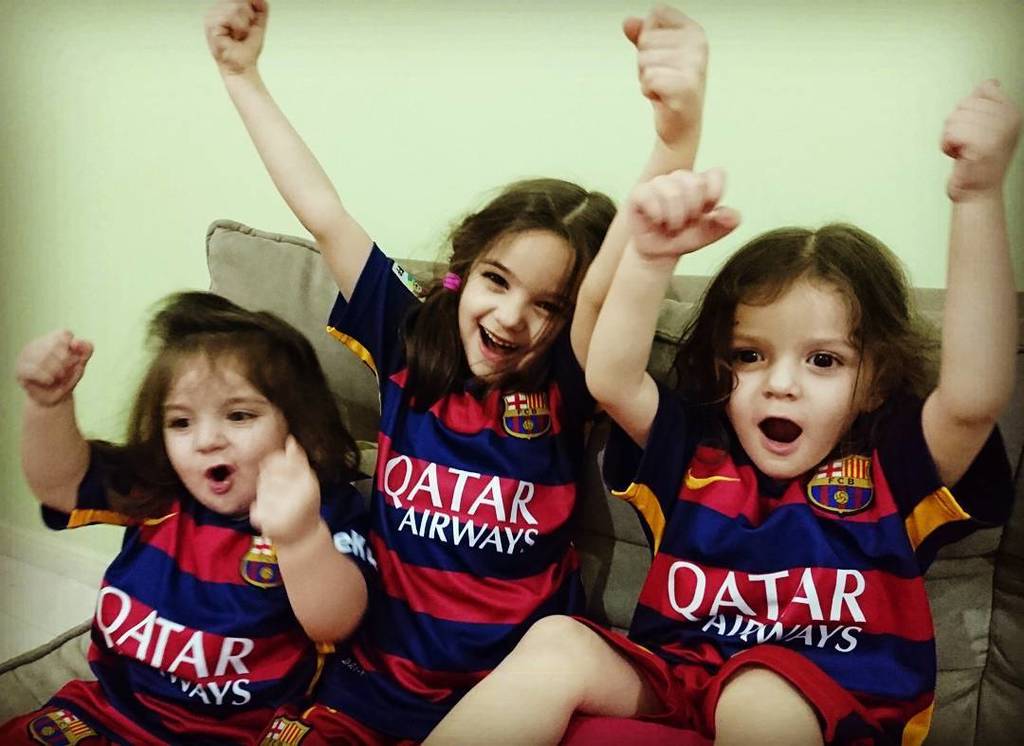 CampNou_IG's tweet photo. #three_musketeers #daughters #fcbarcelona #força_barça #mesqueunclub
#viscabarça #campi… https://t.co/9GIW9AFFxf https://t.co/BxBwhqjI25