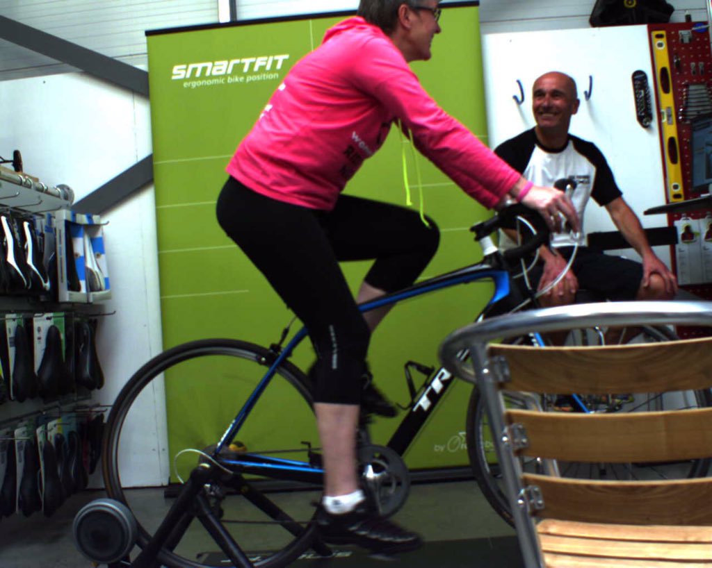 cycleafrica1331's tweet photo. I had a bike fit today @MikesBikesPHead unbelievable difference. Thanks. Pete @pedalperform @pactriathlon https://t.co/ATeI5J7nRz