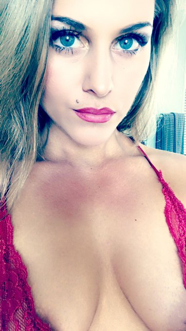 Getting online! https://t.co/eSnXznOqby come play! #naked #blonde #TittyTuesday #spoilme https://t.c<a href="/tag/blonde"class="tags"><span>#blonde</span></a><a href="/tag/naked"class="tags"><span>#naked</span></a><a href="/tag/tittytuesday"class="tags"><span>#tittytuesday</span></a><a href="/tag/spoilme"class="tags"><span>#spoilme</span></a>
