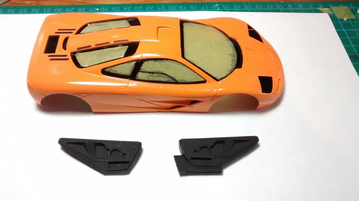 cjhm_models's tweet image. Fujimi McLaren F1. Need to trim door cards as they don&apos;t fit in after I glued doors shut earlier in assembly ....