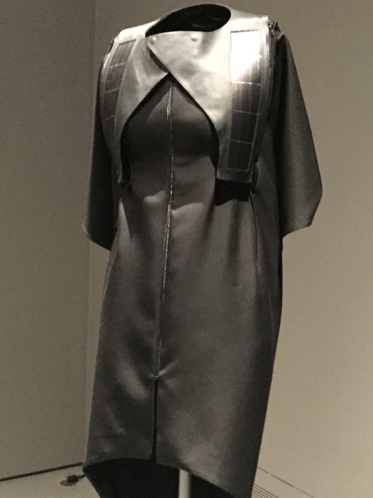 Solar dress at #techstyle.  Excited to be presenting at #WEARcon2016 this week.  #ADInews #ADIahead