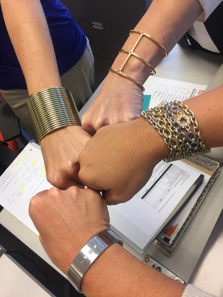 Wonder Twin powers Activate!!! Form of... HR!