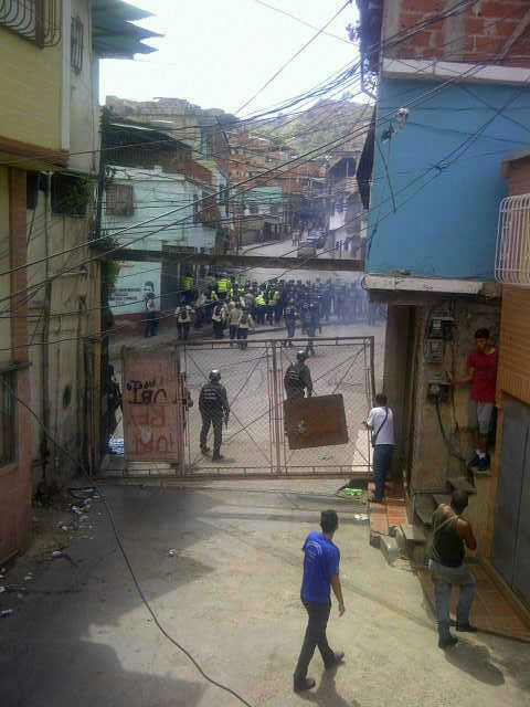 Protestas 2016 CjPqNHiXAAAZr3i
