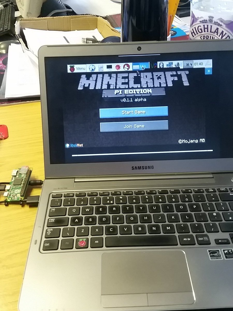 Dan_Aldred's tweet image. Minecraft running on @Raspberry_Pi PiZero via USB port.