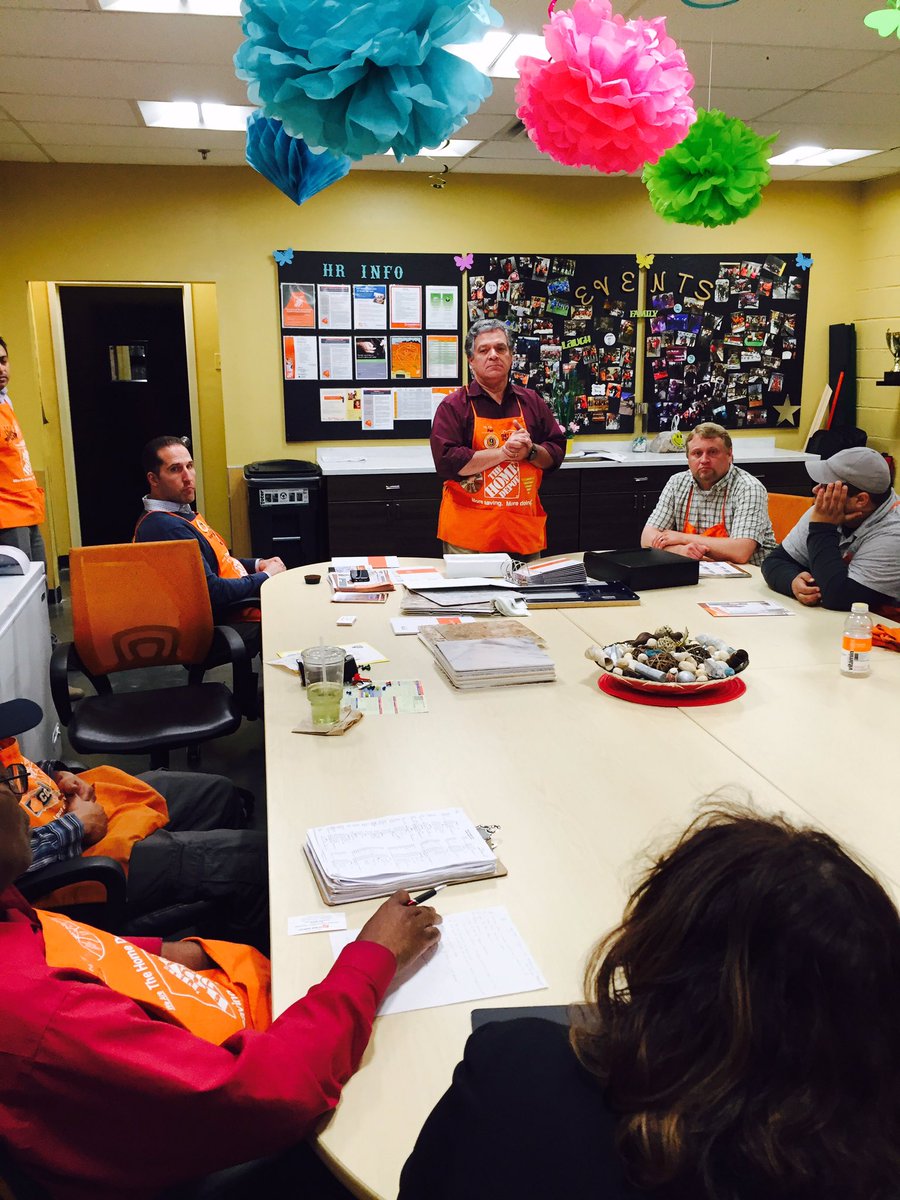 Liner training in the Bronx's store 1221 today!!!!