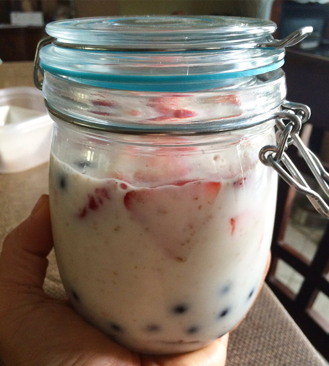 photobyrobbie's tweet image. Freshing chia pudding with assorted berries dates &amp;amp; coconut milk #healthysnack #refreshingsnack #chiaseed