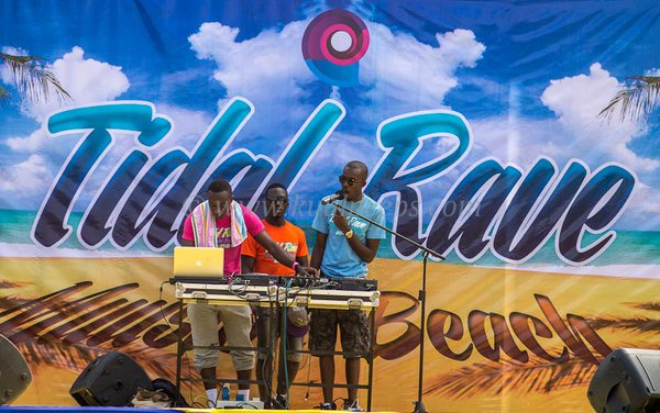 Gh_Campus's tweet photo. Will you be at other Beach Parties? - No!
But you will be at Tidal Rave? - Yep!
#TidalRave2016 #TidalRave2016 https://t.co/nCJwb3UjZC