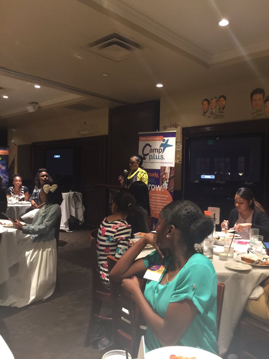 PamelaBakewell's tweet photo. Kiesha Nix empowering young girls at Brotherhood Crusade Camp Plus luncheon https://t.co/GWLQ3vca03