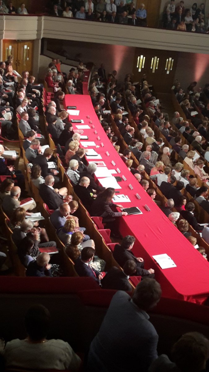 LBuiVandeput's tweet photo. De jury voor de finale! #kew2016 https://t.co/gHZLKVj4L7