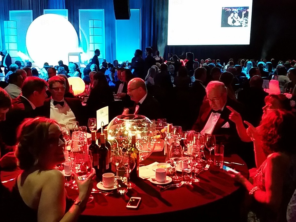 nicolaburton262's tweet photo. Good luck to nuh emergency general surgery #hsjvalue #nuhemergtheatre #popspride @NuhTheatres https://t.co/n8U98MFKIt