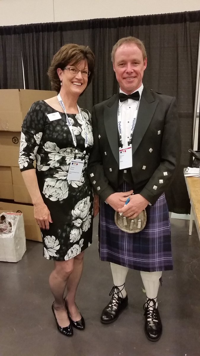 Delighted to help pack lunch bags for less privaledged <a href="/infaworld/">infaaworld</a> <a href="/2ndharvest/">Second Harvest of Silicon Valley</a>  #INFA16