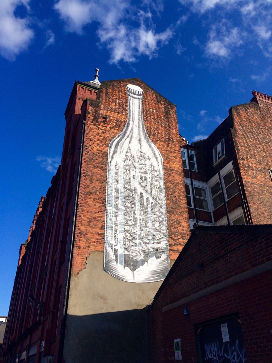 ArtBattleMCR's tweet image. Something special is happening across Manchester this week. The world's top street artists are in Mcr. Look upwards!