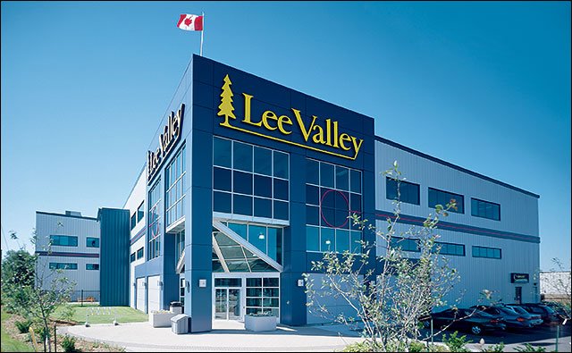 retailblog's tweet photo. Outstanding VP #Retail Operations position at @LeeValleyTools  Based in #Ottawa. Details https://t.co/cvwijNJx1C https://t.co/D47qoDLa9n