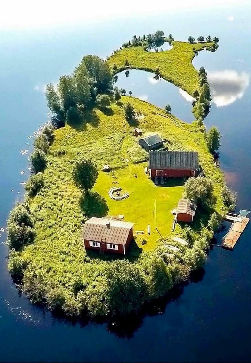 LOVE is

jesus died for you.

knowing you might never love Him back.

THAT is true love.