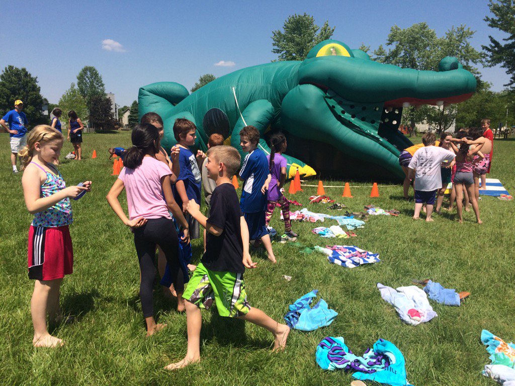LauraC7881's tweet photo. Field day! https://t.co/eQPs2OzXBW