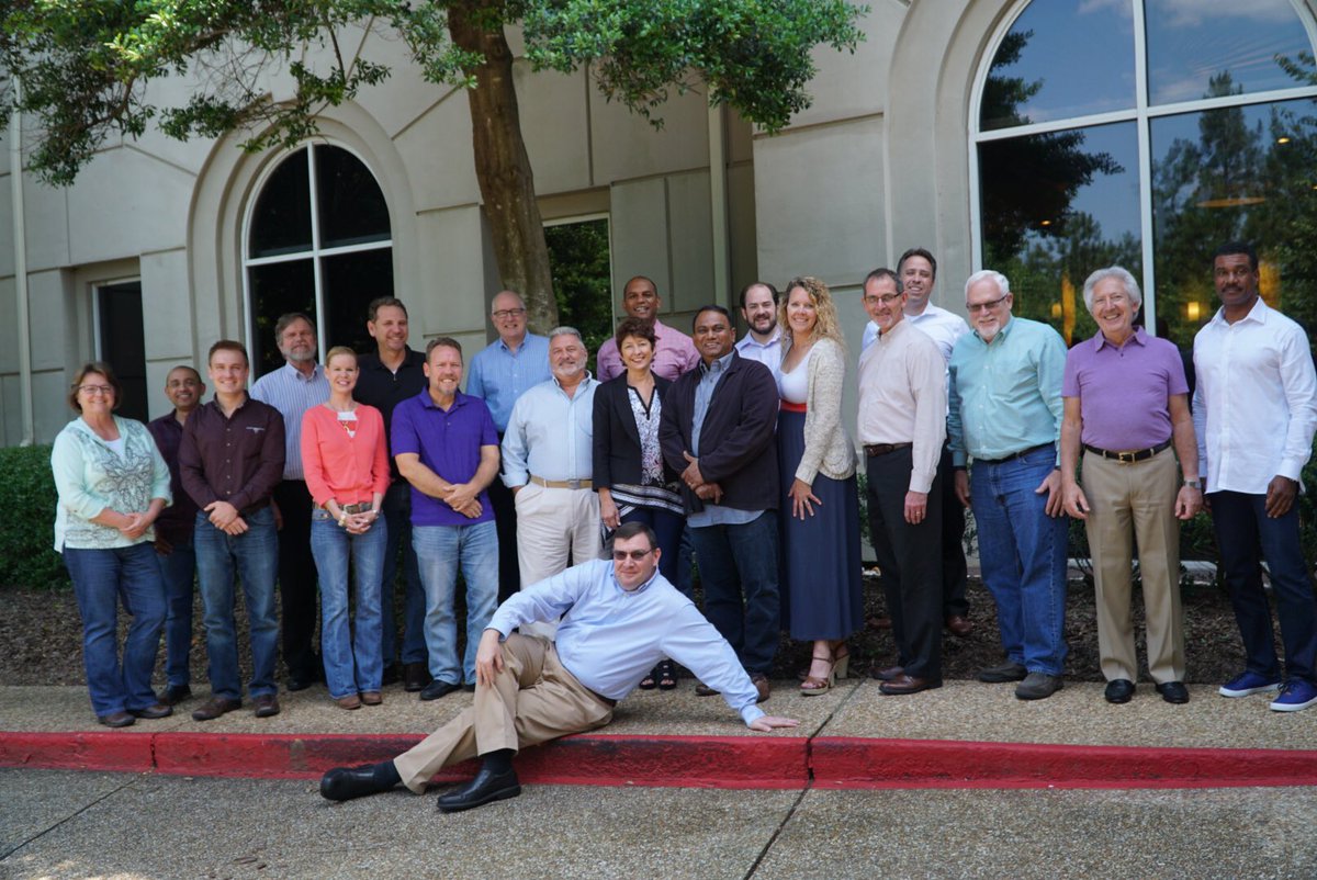AaronBarnes_BRM's tweet photo. 2016 CBRM class @WetherillArnie @BRMInstitute #BRM https://t.co/J8xK5mu8Tp