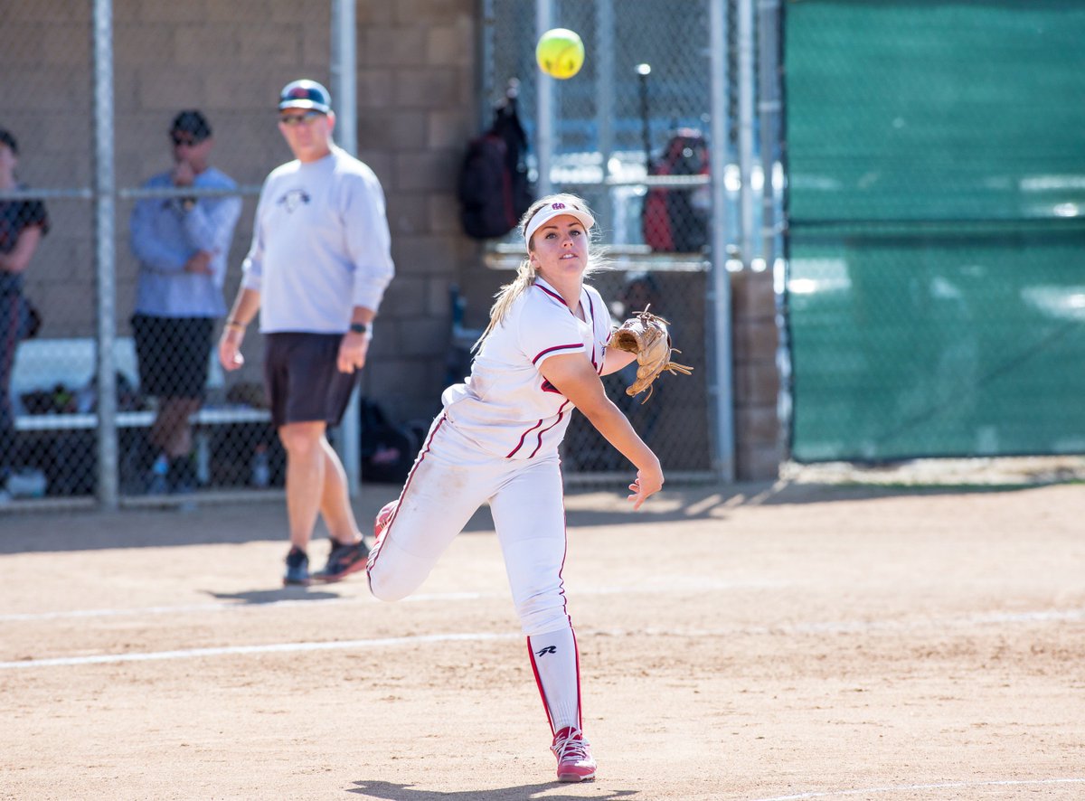 TimeStoodStillP's tweet photo. The Wolfpack advance to the Quarterfinals! 4-1 victory today. @GOHSSoftball @GreatOakSports https://t.co/CziAMq2V0P https://t.co/W4RQI1O7wh