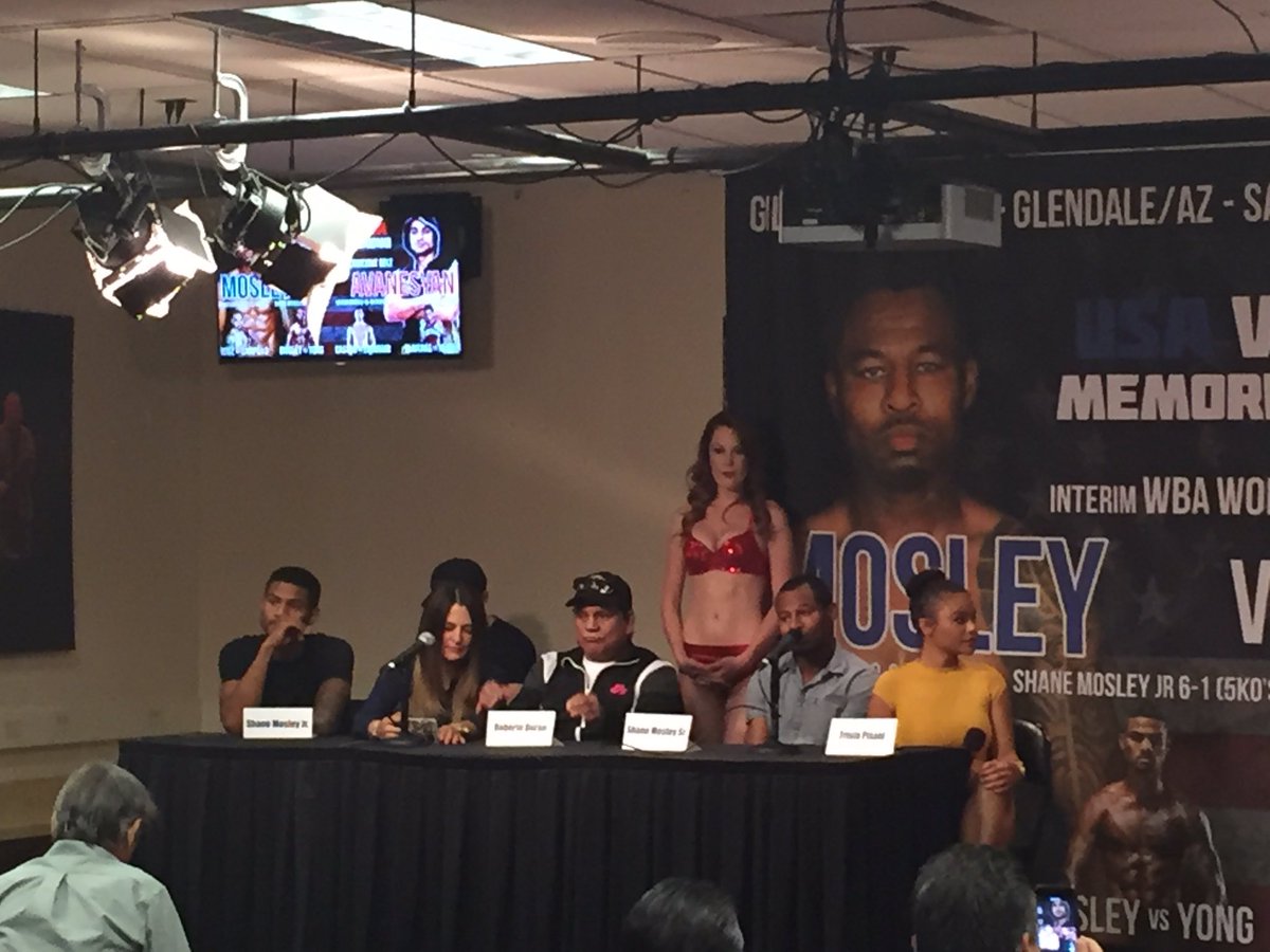 GoBoxPromo's tweet photo. @ShaneMosley_ @ShaneMosley_Jr @robertoduranbox #teammosley @playboygabs @GilaRivArena 5/28 @Ticketmaster #KO https://t.co/fthtXbOn9b