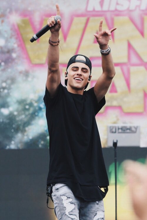 info_RPGspark's tweet image. Jack gilinsky 
Jack
19
Humain
Joie
Gay