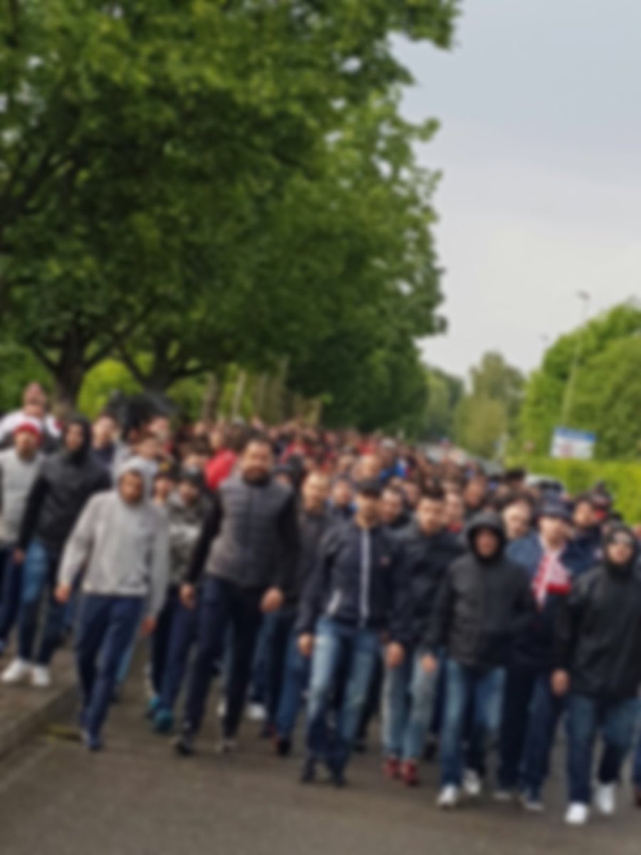 birisoficial's tweet photo. Nada ni nadie podrá pararnos!!
#BirisNorte#Ultras1975 https://t.co/azIxEGDLBu