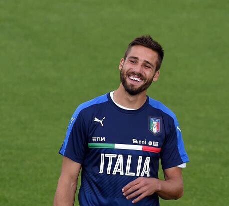 Redellasta's tweet photo. Esclusione per #Pavoletti dalla lista dei 30 preconvocati per #EURO2016! ---> https://t.co/BMDKuQhwUX #Nazionale https://t.co/jdKTVomlfn
