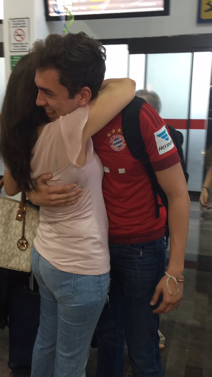 sofysraro's tweet image. Abrazarlo de nuevo!!!!❤️